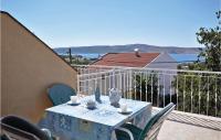 B&B Starigrad - 2 Bedroom Gorgeous Apartment In Starigrad Paklenica - Bed and Breakfast Starigrad