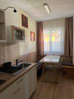 Apartamento de 1 dormitorio con vistas al jardín