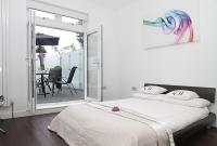 B&B London - Holiday Lets London - I3 - Bed and Breakfast London