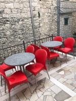 Apartments Center with terrace - B&B