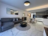 Skylark 2 Apartment with Terrace - B&B Swieqi