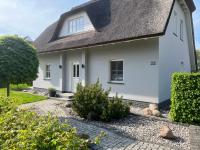 B&B Stubbenfelde - Ferienhaus Strandhafer - Bed and Breakfast Stubbenfelde