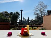 Punxes CostaBravaSi - B&B Sant Feliu de Guíxols