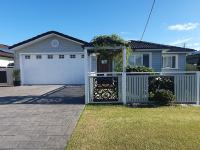 B&B Windang - Located between picturesque Lake Illawarra and Windang beach - Bed and Breakfast Windang