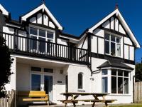 Tegfryn (Sleeps 8), 5*, Sea View, Borth y Gest - Ferienwohnung Porthmadog