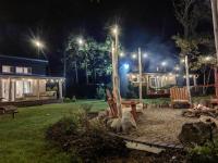 Ragakrasts jaunie namiņi - B&B Mērsrags