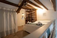 Lullaby - Bed and Breakfast