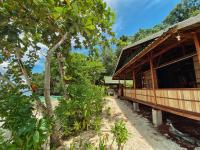 Raja Ampat Eco Lodge - B&B