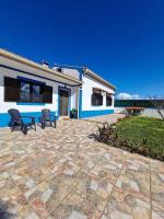 Bouro's Cliff - Ferienwohnung