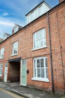 EmmaDale Bridington Town Centre Sleeps 10 - B&B