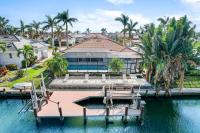 Grove Marco 3BR Waterfront Home Heated Pool & Dock - B&B