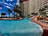 Modern Beachfront Condo on the Beach Sleeps 6! by Dolce Vita Getaways PCB - B&B Panama City Beach