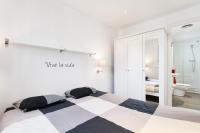 One-Bedroom Apartment with Terrace
