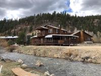 Kxdj Riverside 1 On The River - B&B