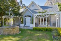 B&B Franschhoek - Farm Lorraine Lake Cottage, Loft Cottage and Garden Cottage - Bed and Breakfast Franschhoek