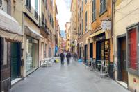 MAZZINI 12 Very central apartment with private garage, air conditioning, WiFi, just 50 meters from the beach - B&B