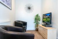 Large Deluxe Double Room with Shower - Room 2