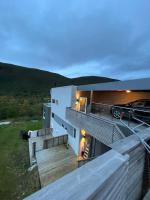 House in the nature, Tromsø - Bed and Breakfast Tromsø