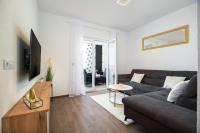 Apartment Kiara-Rogoznica's Hidden Gem - B&B