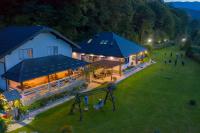 Apartments Oeneus - B&B Račić