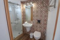 Chambre Lits Jumeaux avec Salle de Bains Privative