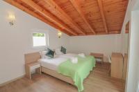 Chambre Triple avec Salle de Bains Privative