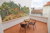 Little Break Guest House - B&B Lagos