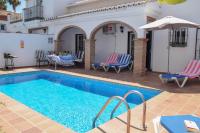 Nerja Paradise Rentals - Villa Las Dalias - B&B Nerja