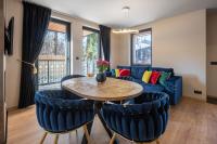 Deluxe Apartment with Balcony 1