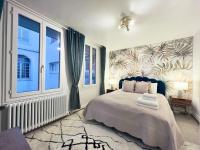 Exquisite one-bedroom apartment on Av du Casino - Chambres d’hôtes