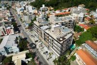 304 Bl 01 - WaldGarten Bombinhas - 50 m do Mar e Frente Avenida - Condomínio de Alto Padrão - Piscina - Academia - Salão de jogos - Ferienwohnung Bombinhas