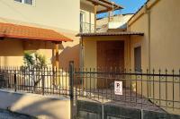 Νώε - Bed and Breakfast Perístasi