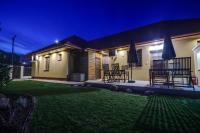 Paradiso Apartmanház - B&B