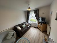 Seascape Apartment - Part of the The Bay Filey Holiday Village with pool, gym and direct beach access, pub, restaurant, tennis and meadows walks - B&B Filey