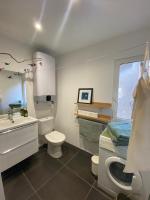 Medieval Avignon, calm, stunning & spacious 60m2 - B&B Avignon