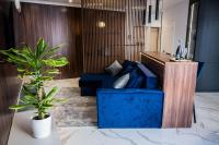 B&B Odesa - Designer apartment with a large panoramic terrace generator separate bedroom and a comfortable sofa bed. - Bed and Breakfast Odesa