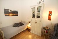 Ferienwohnung, gemütlicher Altbau mit Balkon nähe Fürstenplatz und Königsallee - Chambres d'hôtes Düsseldorf