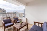 Celeste 3-Bedroom Apartment in Larnaca - B&B Larnaca