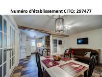 Au pied des Monts-Valin, hébergement touristique - B&B Saint-Honoré