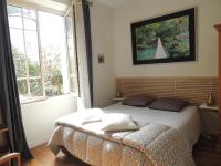 Le jardin de l'Esplanade Rennes Centre et gare - B&B Rennes