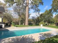 Maison de maître avec piscine et jardin - cœur des Coteaux du Layon, proche Angers et Saumur - FR-1-622-55 - Chambres d'hôtes Faye-d'Anjou