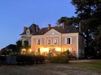 Le Pasty Piscine Tennis Puy du Fou - B&B Saint-Aubin-de-Luigné