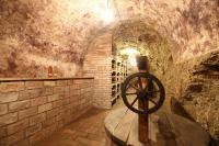 Chaloupka víno sklep U Palečků - B&B Zaječí