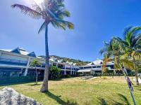 Acacia Tropical, luxurious Duplex, walkable beach - B&B Anse Marcel