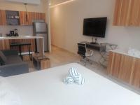 Increíble estudio con alberca infinita - B&B