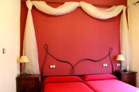 Hostal De La Torre Hostal Economico - B&B Valladolid