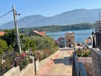 Emerald Suite with Pool, Private beach and Private Sea View Terrace - B&B