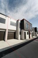 Modern Howick Town House Fibre WiFi Netflix - Bed and Breakfast