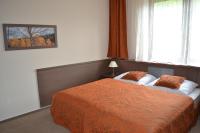 Family One-Bedroom Suite