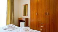 Apartment mit Poolblick